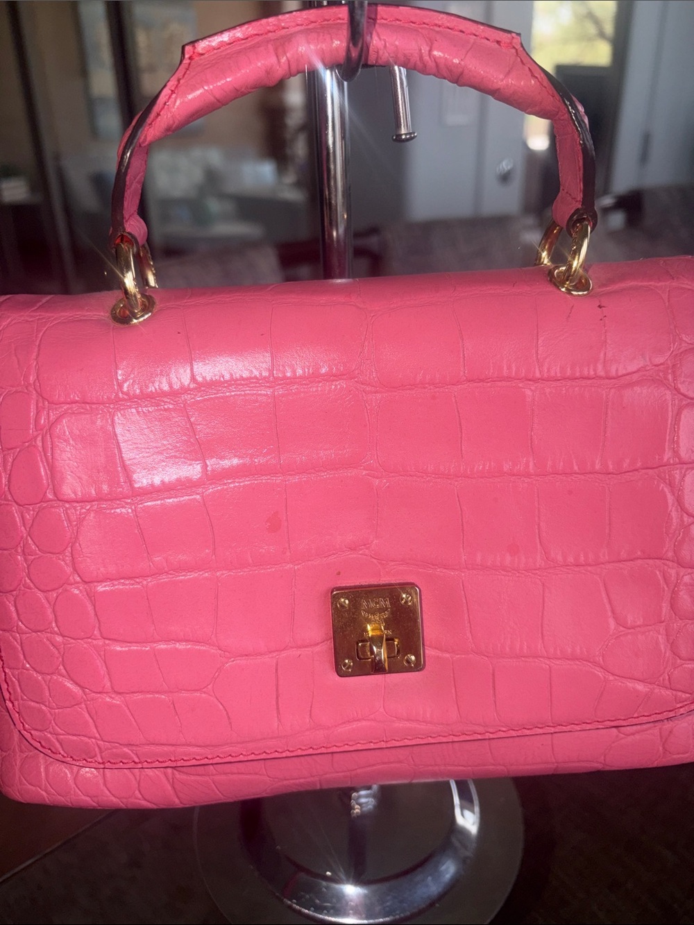MCM Pink Croc-Embossed Top Handle /Crossbody Bag COA - Picture 2 of 11